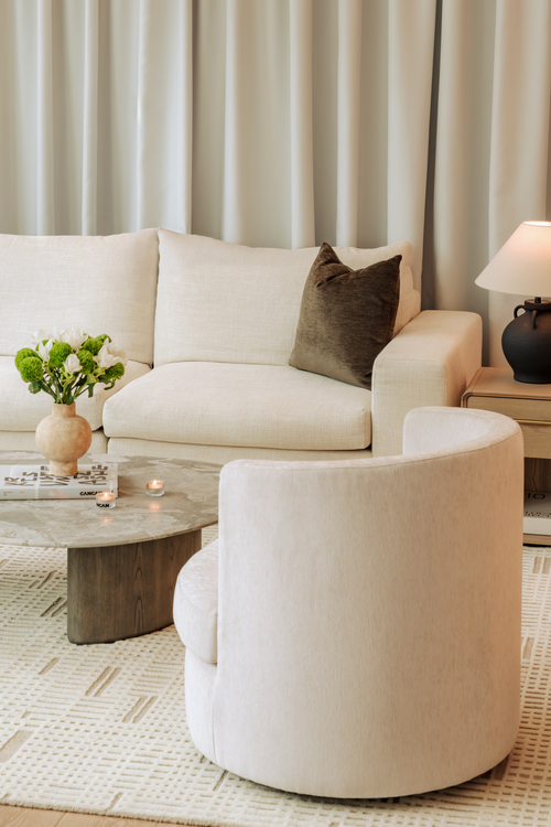Aimée Swivel Lounge Chair