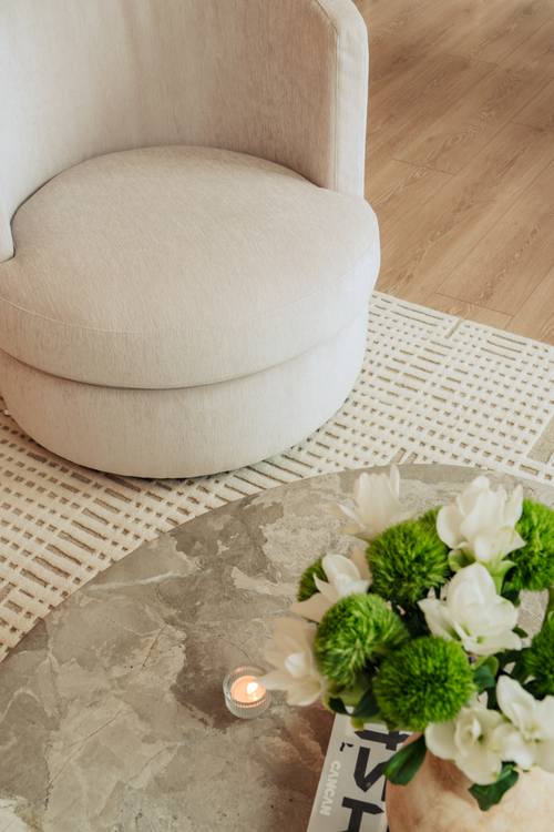 Aimée Swivel Lounge Chair
