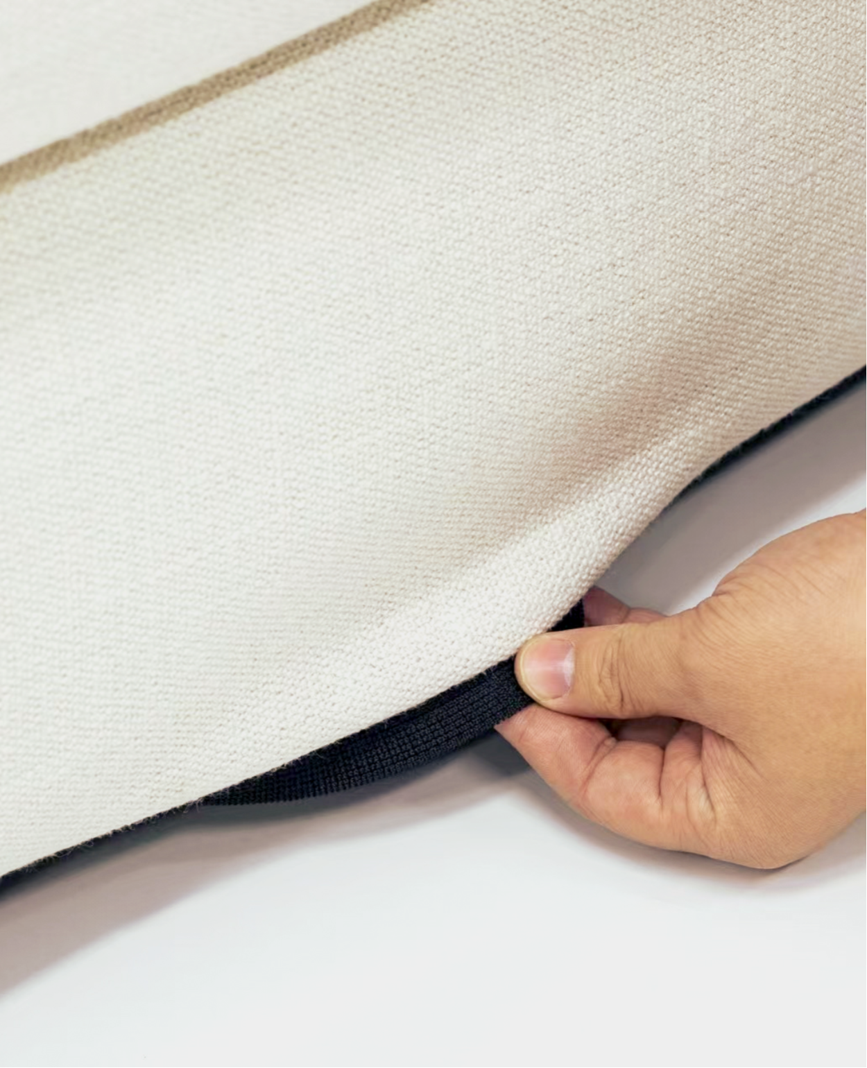 Alexis Sofa – Modular Comfort with Removable Covers