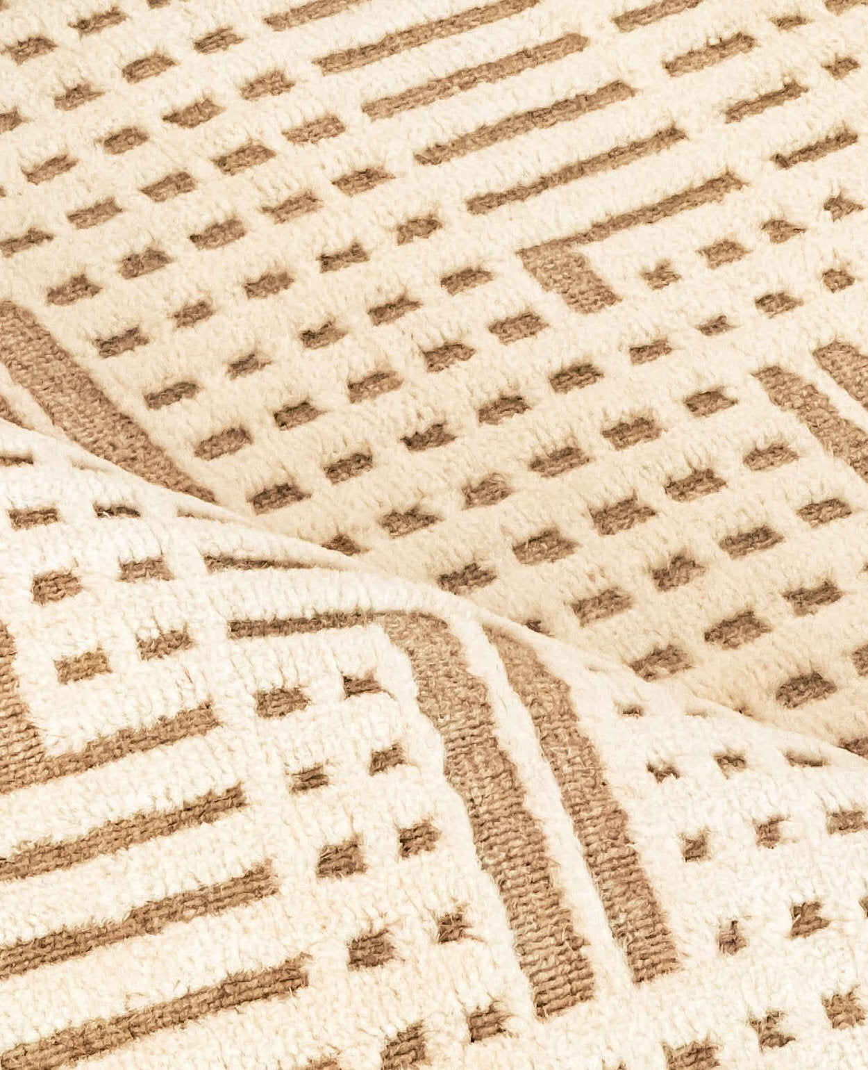 Avenue Rug - Alabaster Earth