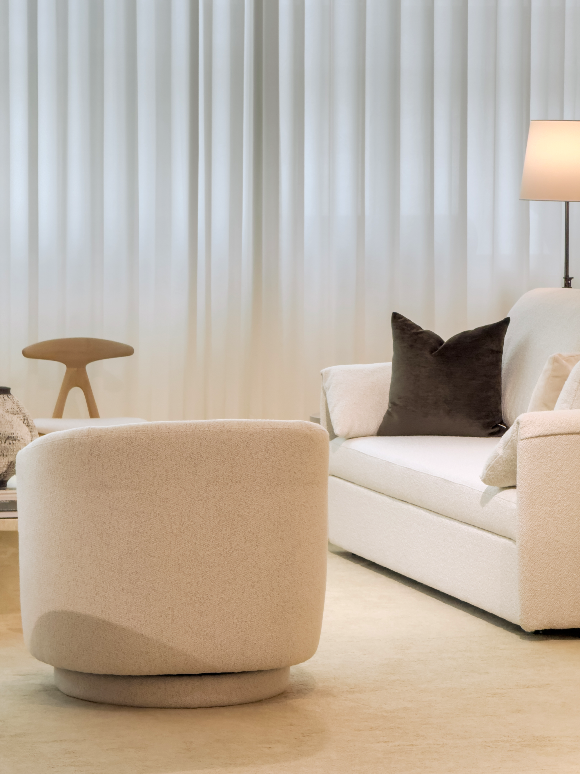 Bennett Swivel Lounge Chair