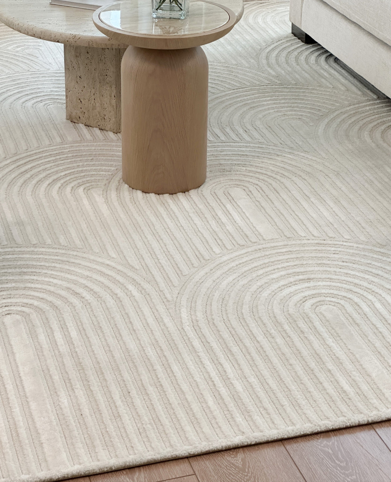 Chloe Arc Pattern Rug - Chantilly White