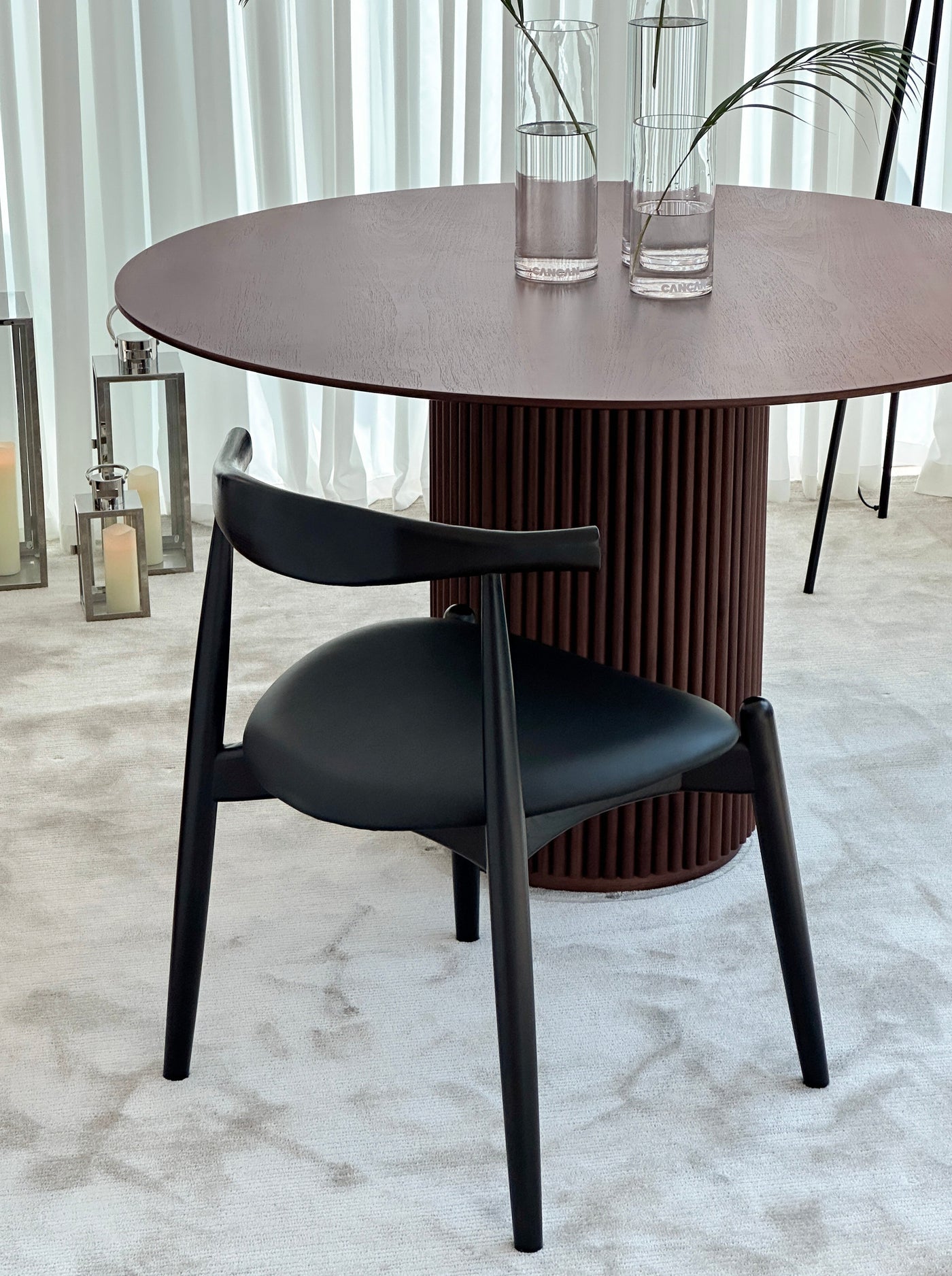 Ishi Dining Chair (3 colours)