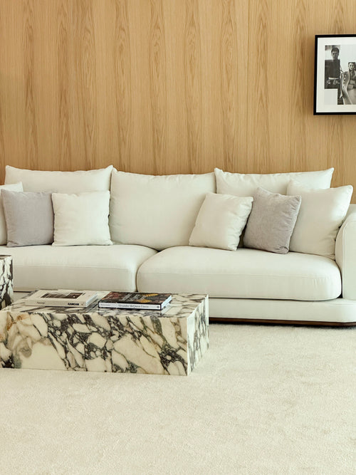 Pelayo Sofa