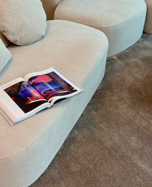 Pommier Sofa