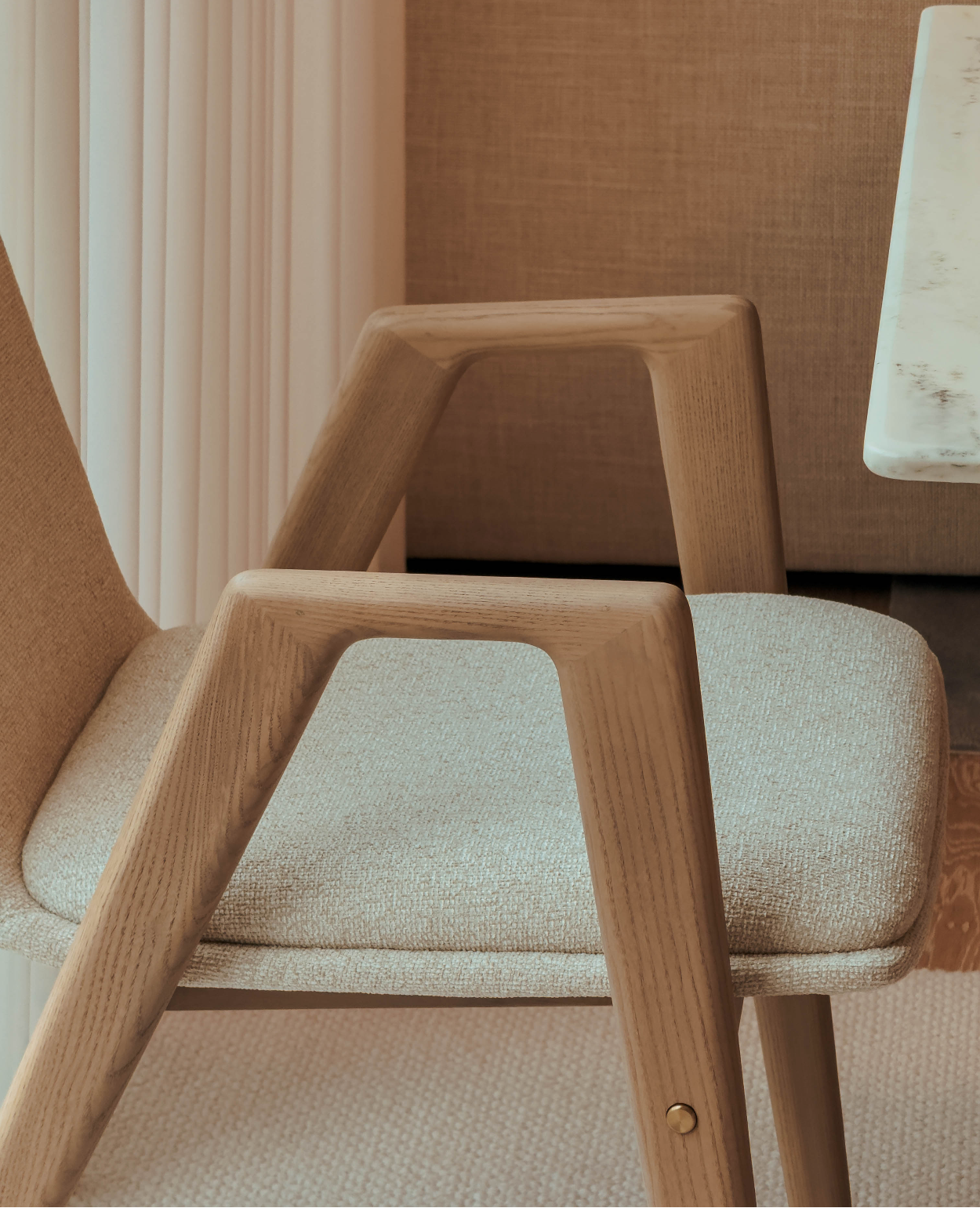 Connor Dining Chair (With Armrest)