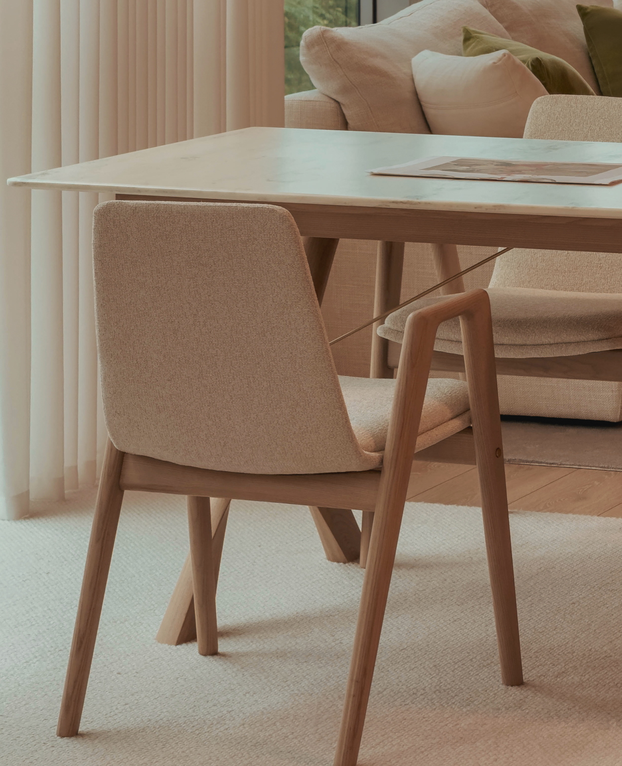 Connor Dining Chair (With Armrest)