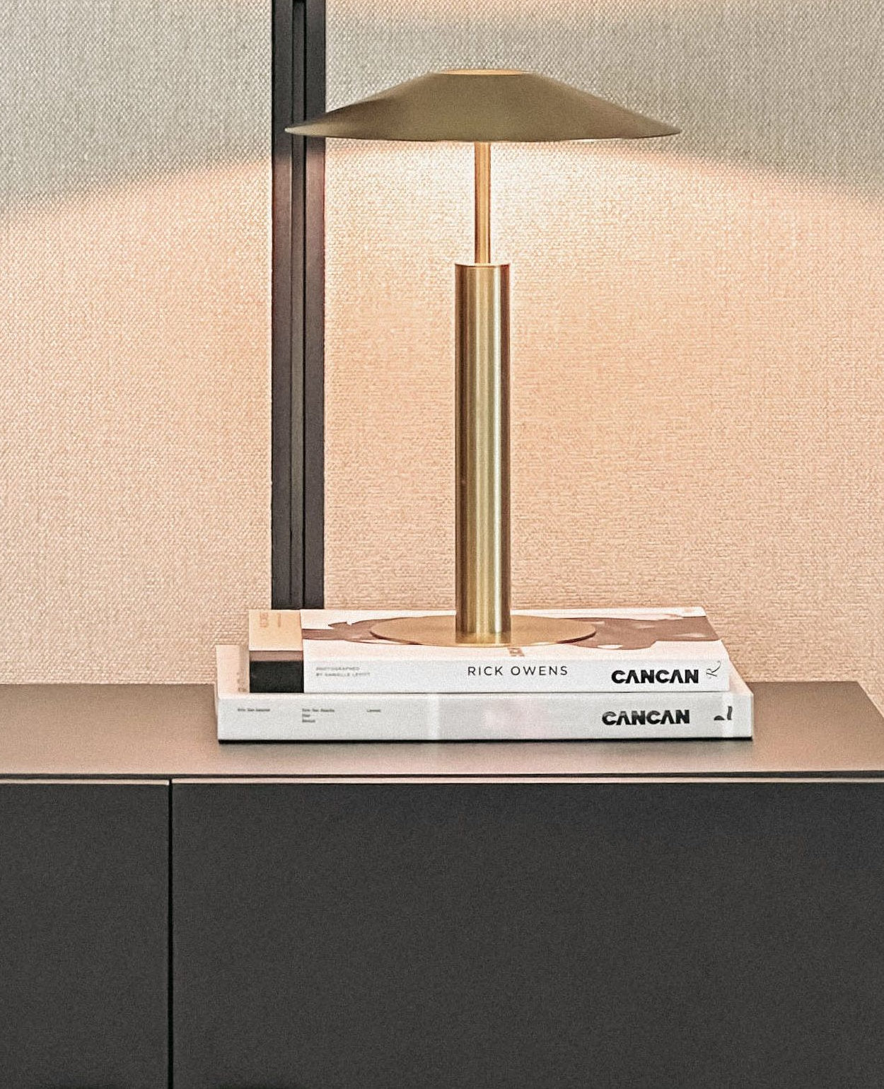 [NEW] Cheville Table Lamp