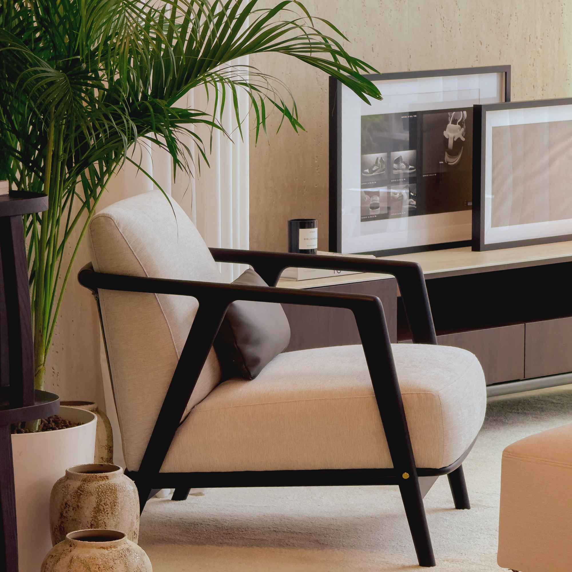 Connor-Lounge-Chair-15