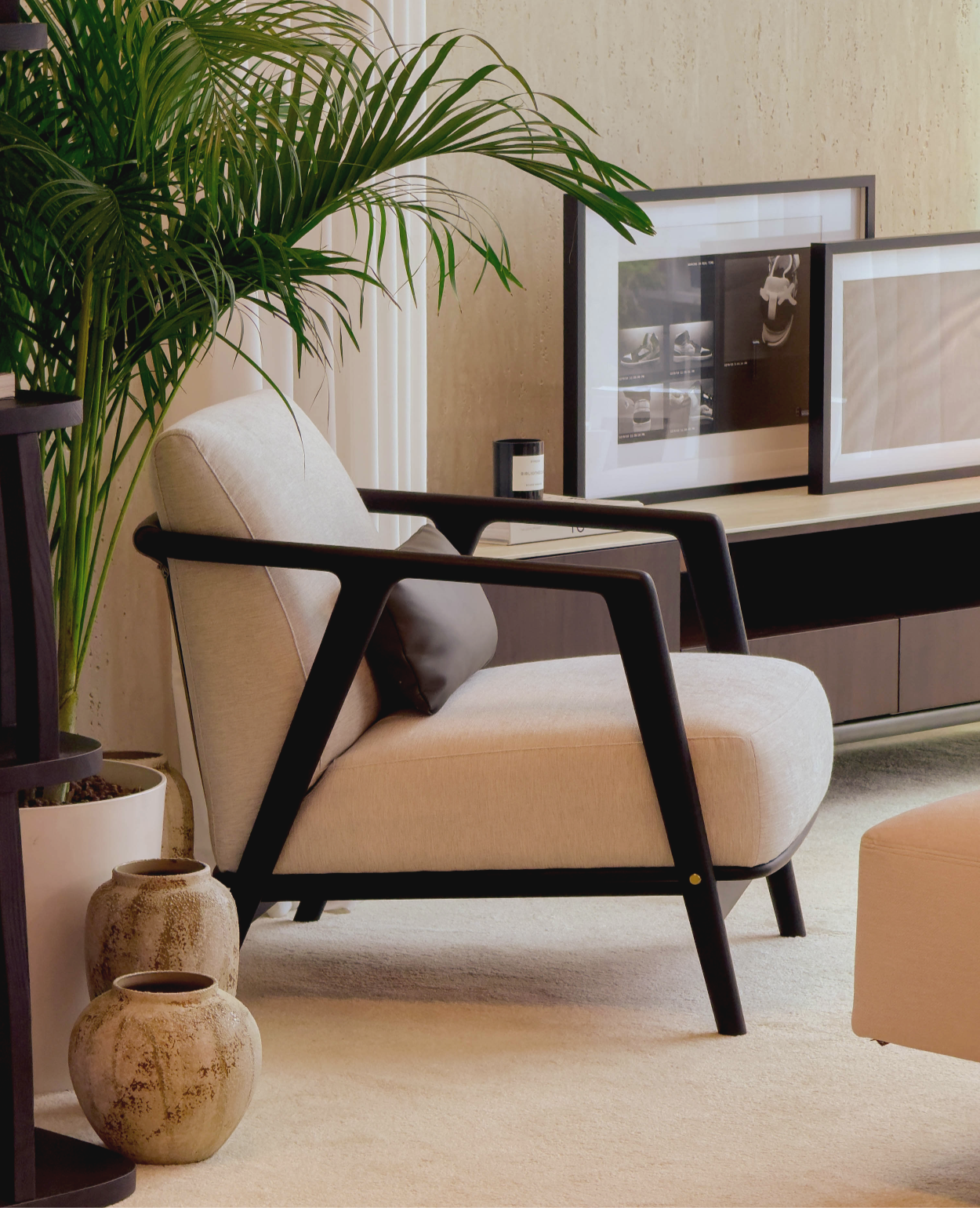 Connor Lounge Chair - Black Frame