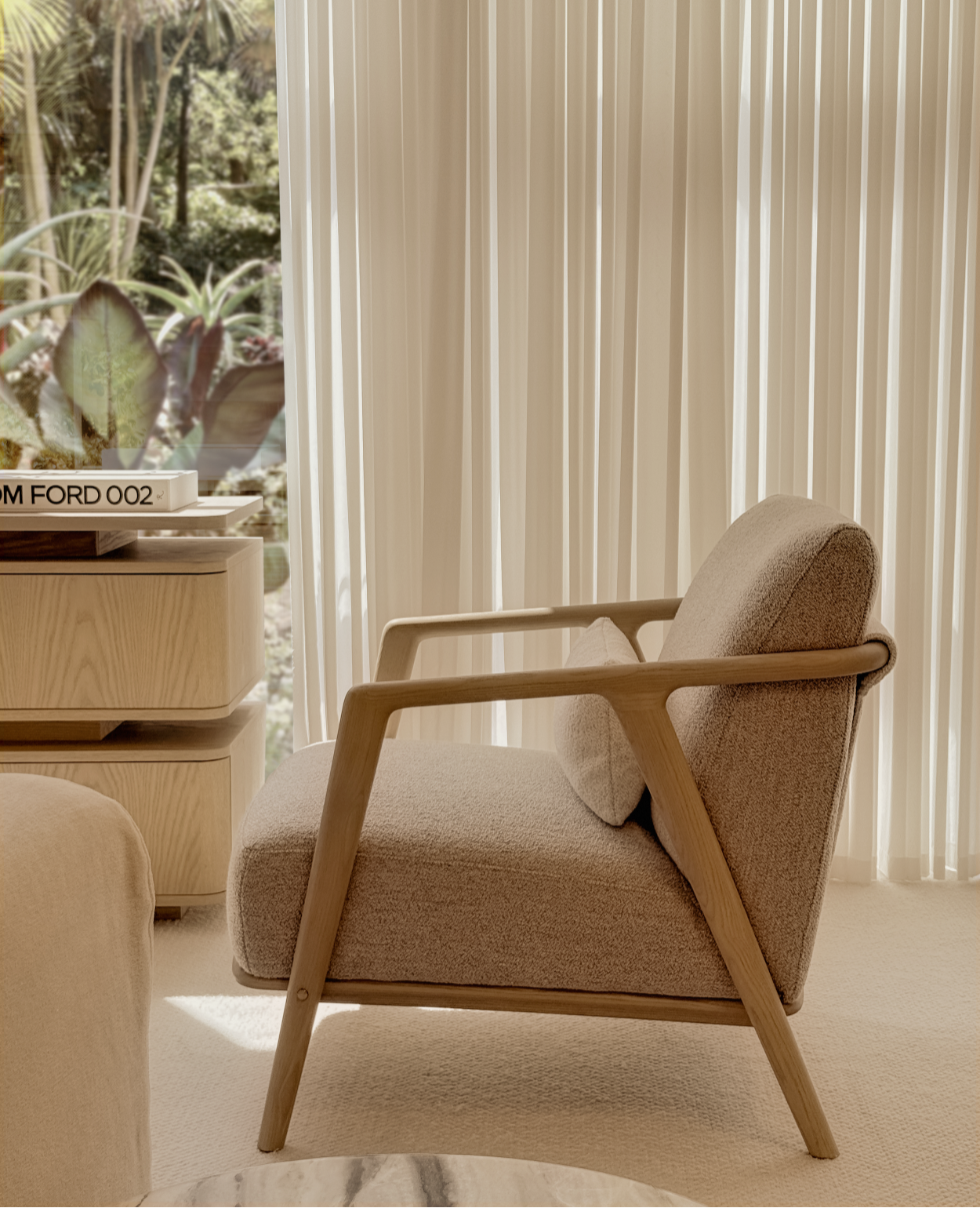[NEW] Connor Lounge Chair - Whitewash Frame