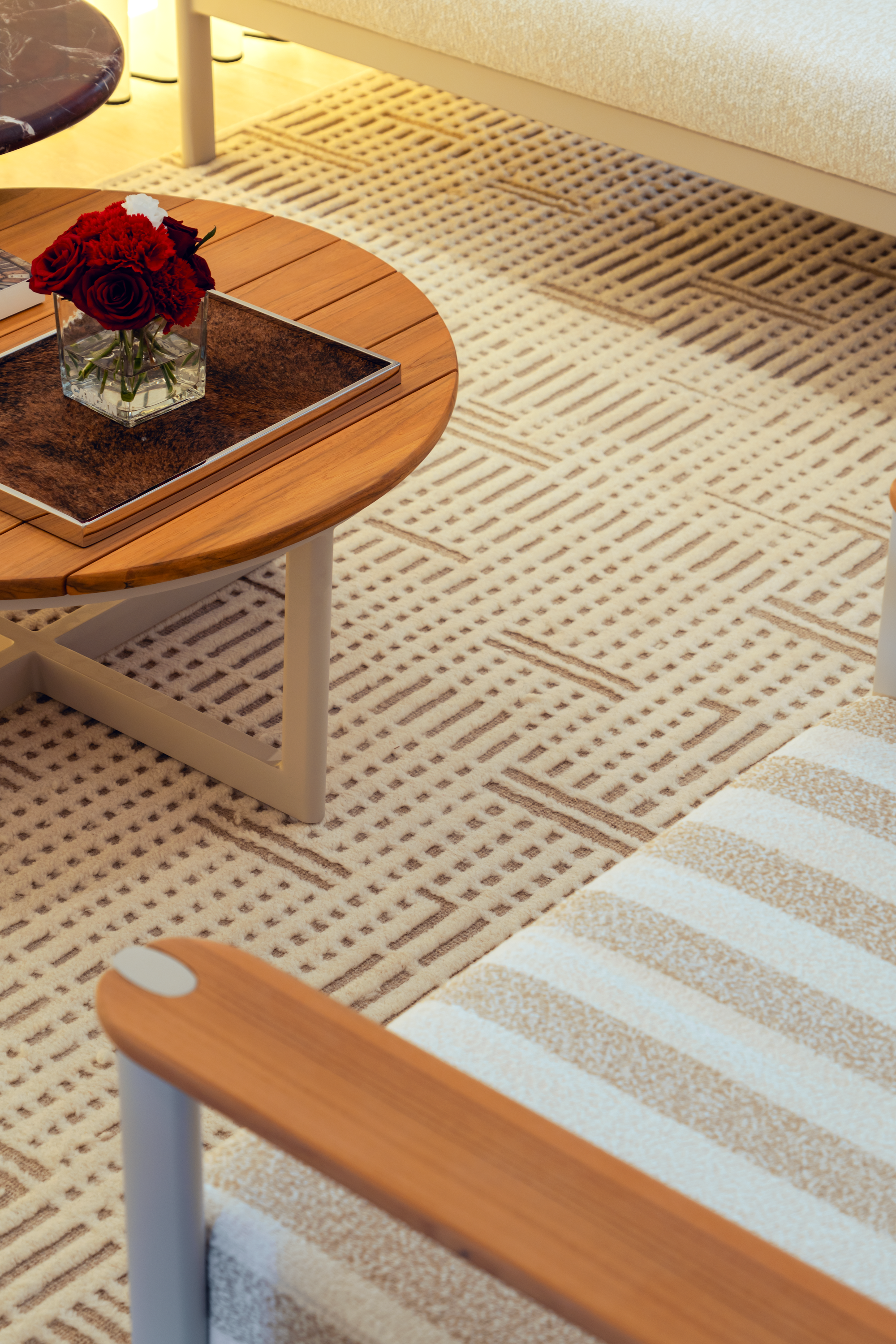 Nottos Outdoor Coffee Table — Weather-Resistant Teak & Aluminium Frame