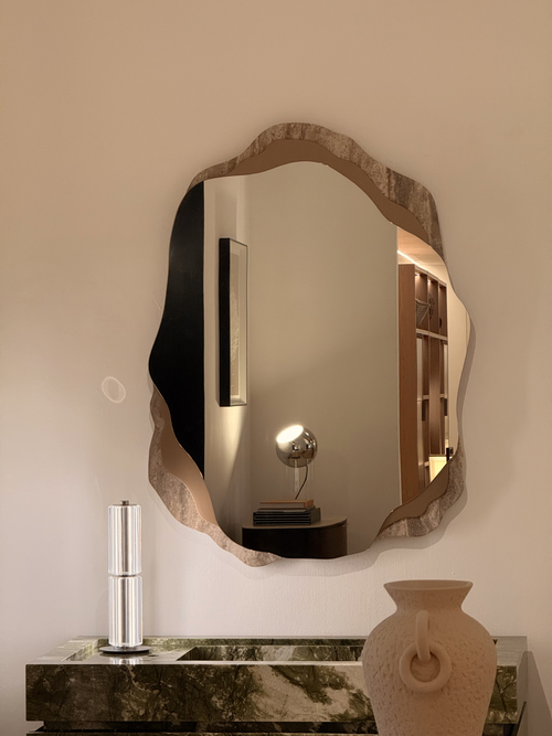 Echo Mirror
