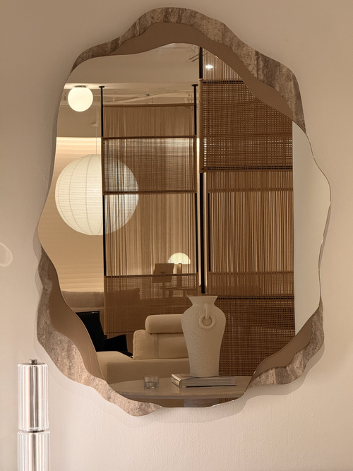 Echo Mirror