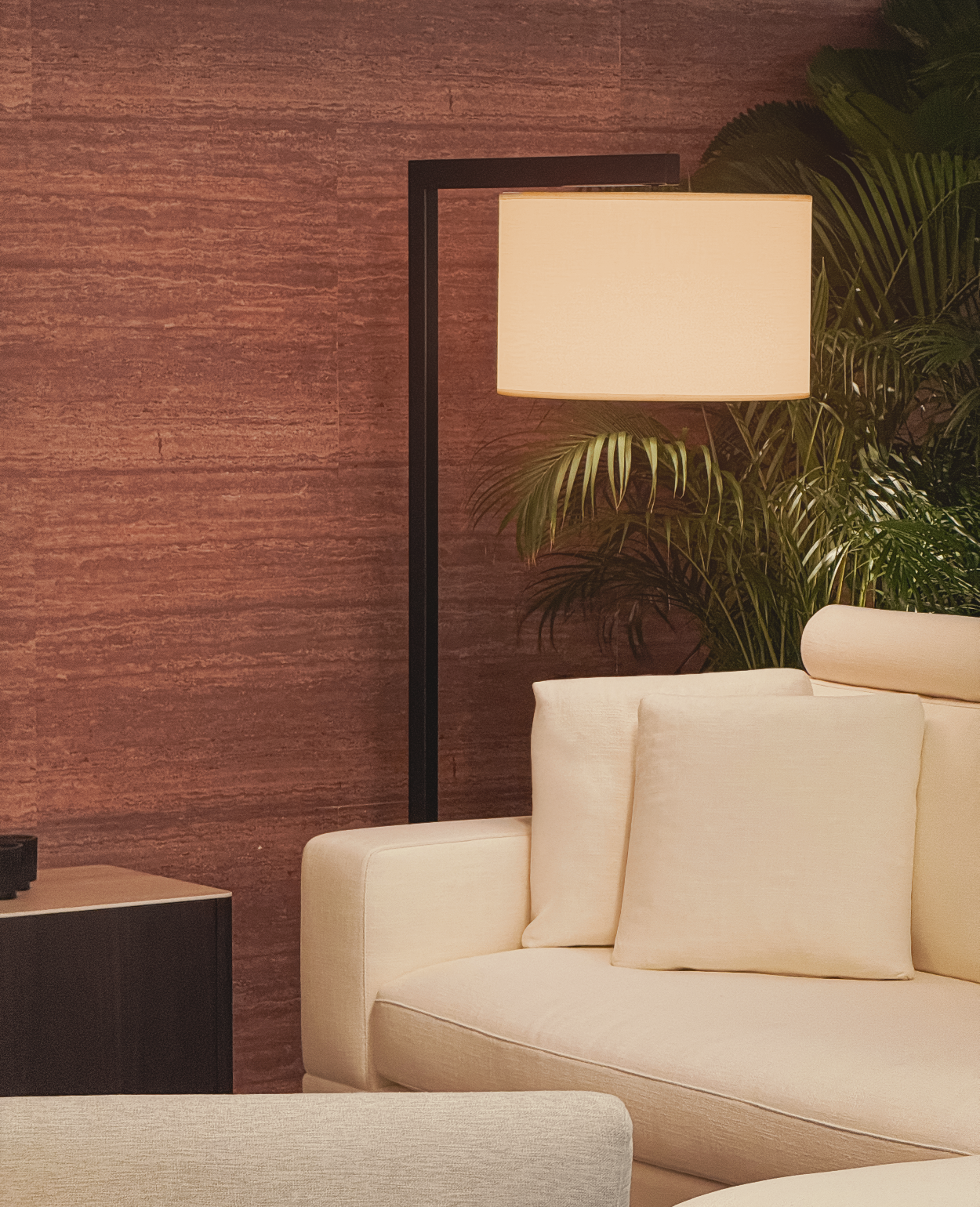 Espen Floor Lamp - A quiet presence in your space
