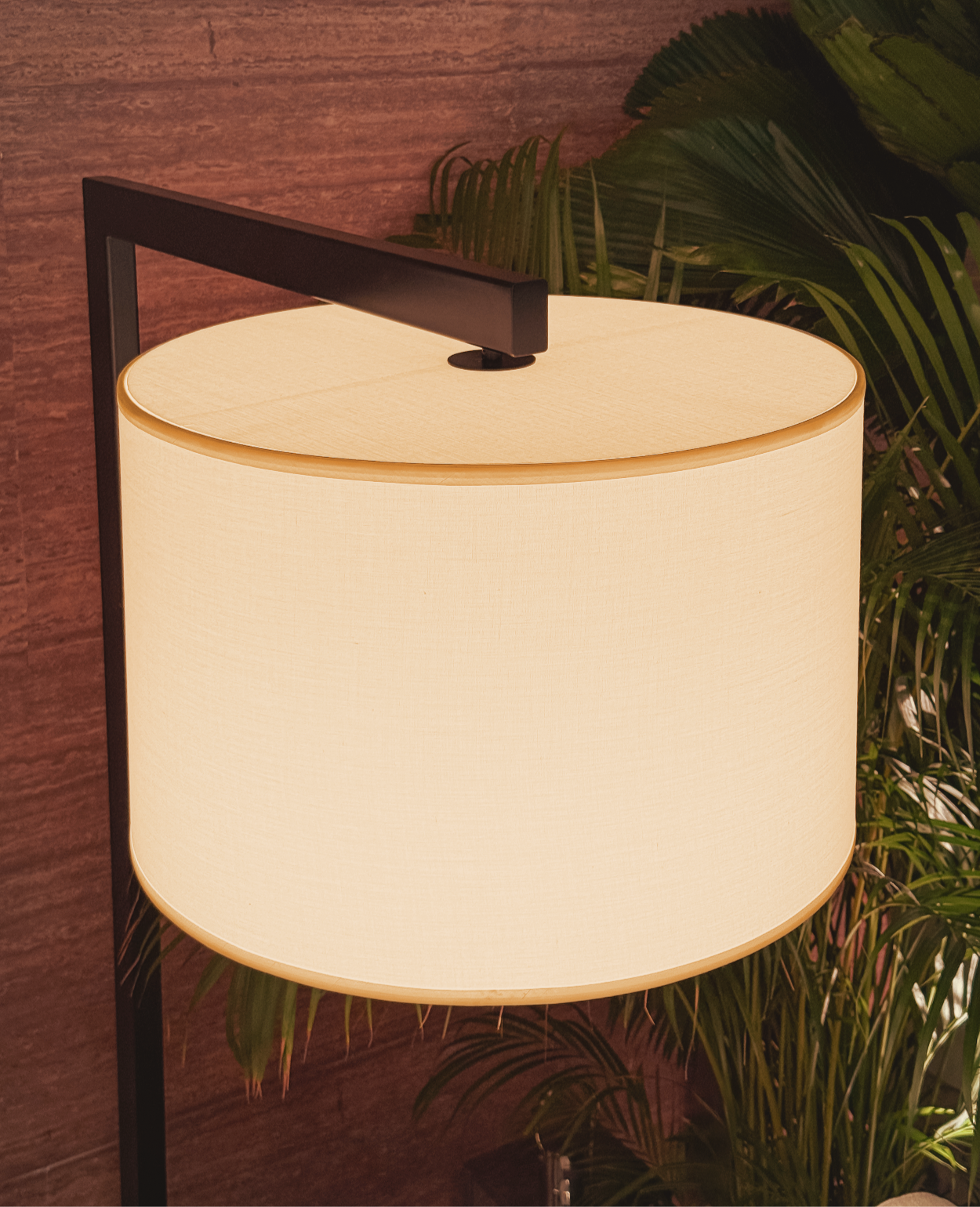 Espen Floor Lamp - A quiet presence in your space