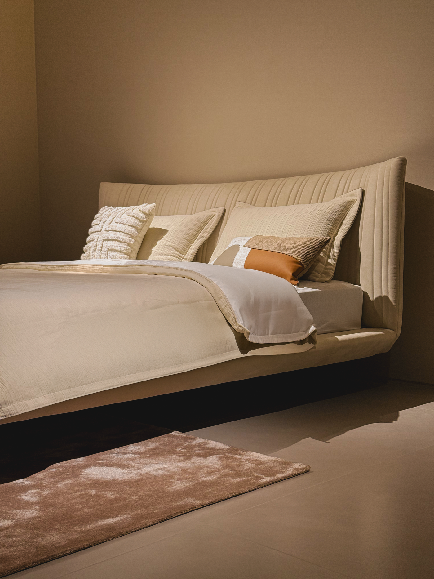 Leather & Fabric Floating Bed Frame – King Size