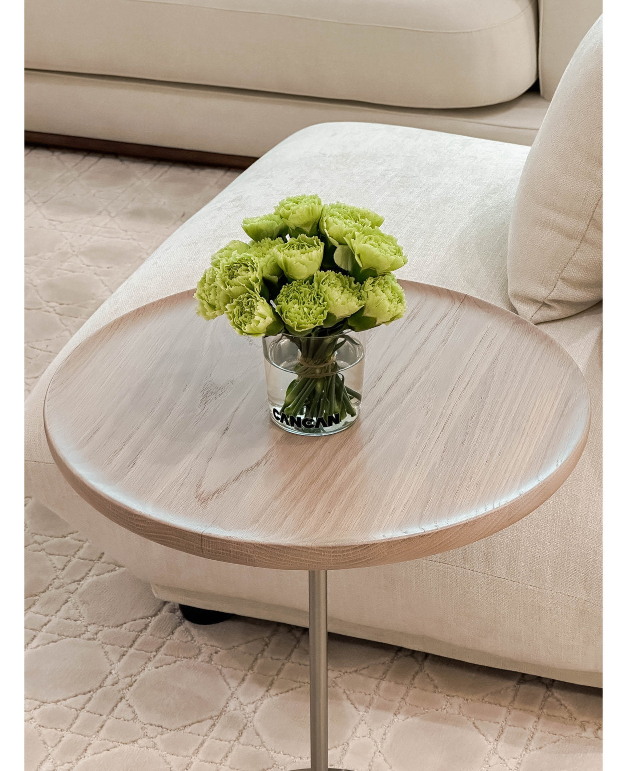 Flansted Round Side Table (Whitewash Top)