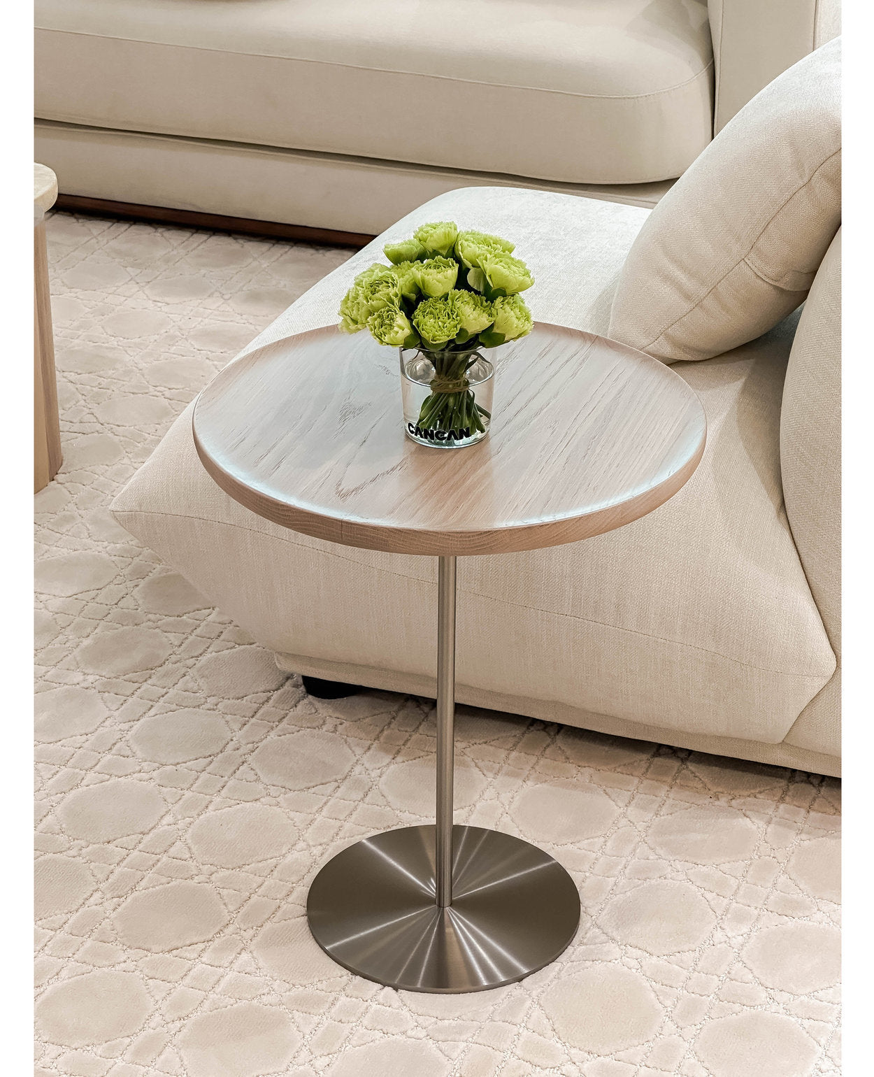 Flansted Round Side Table (Whitewash Top)