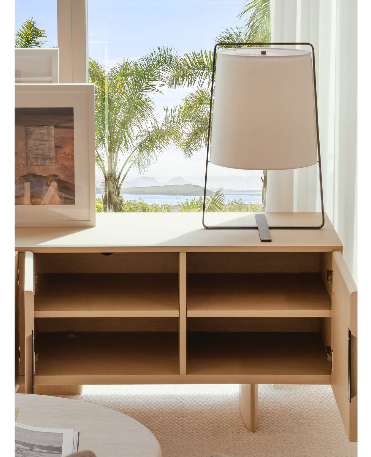[NEW] Forma TV Console