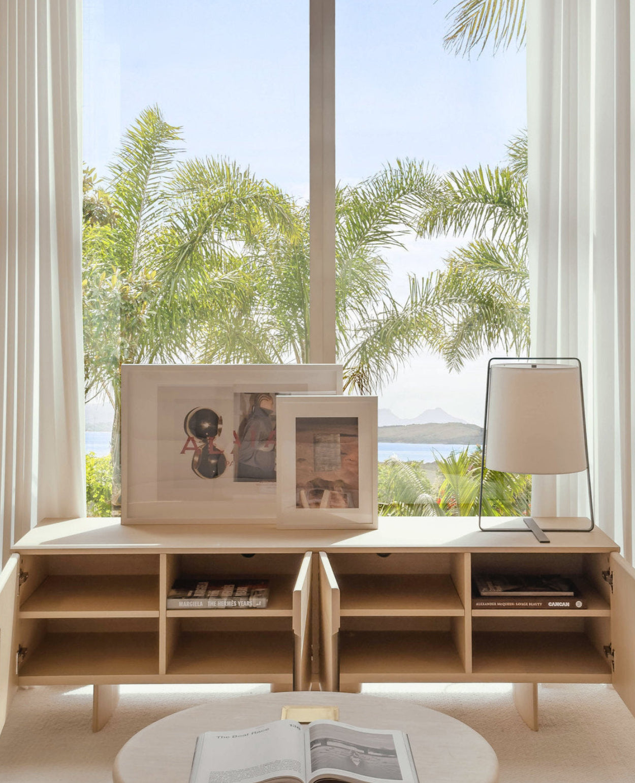Forma TV Console