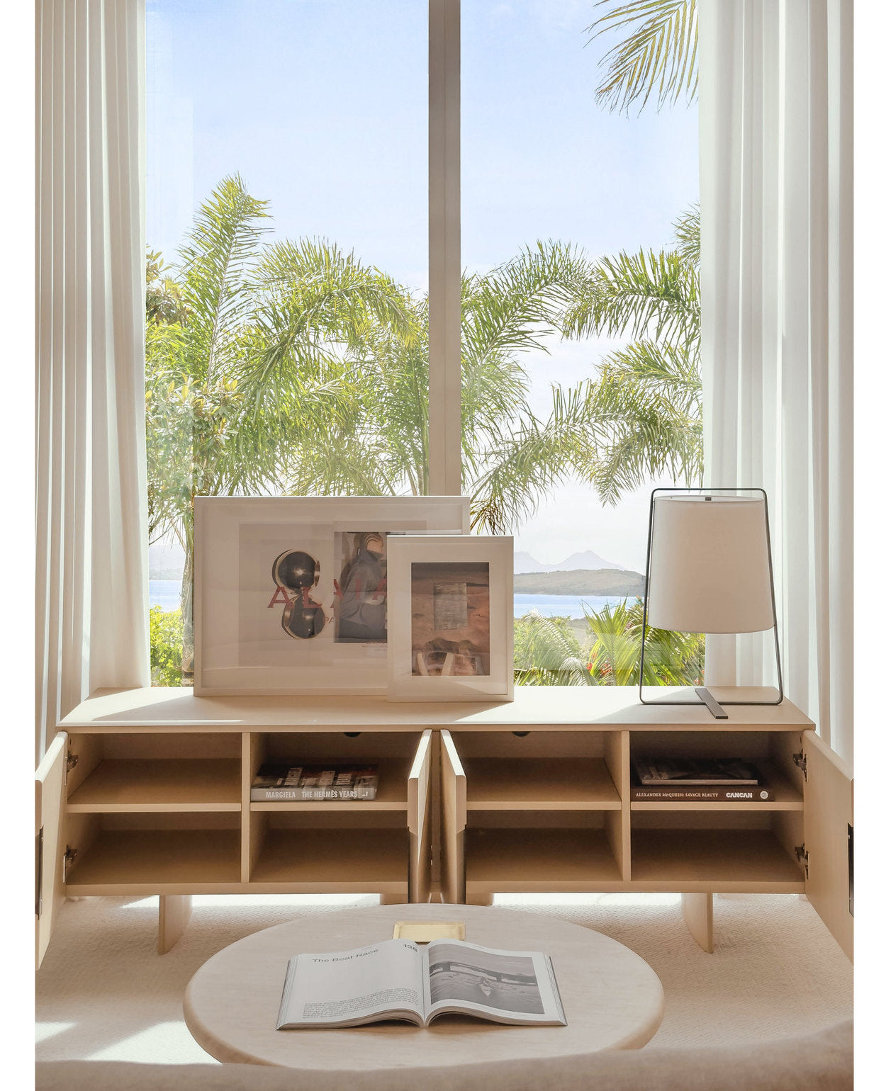 [NEW] Forma TV Console