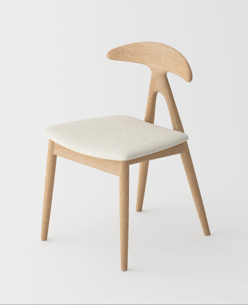 Forma Dining Chair – Sculpted Comfort in Architectural Form - Natural Oak