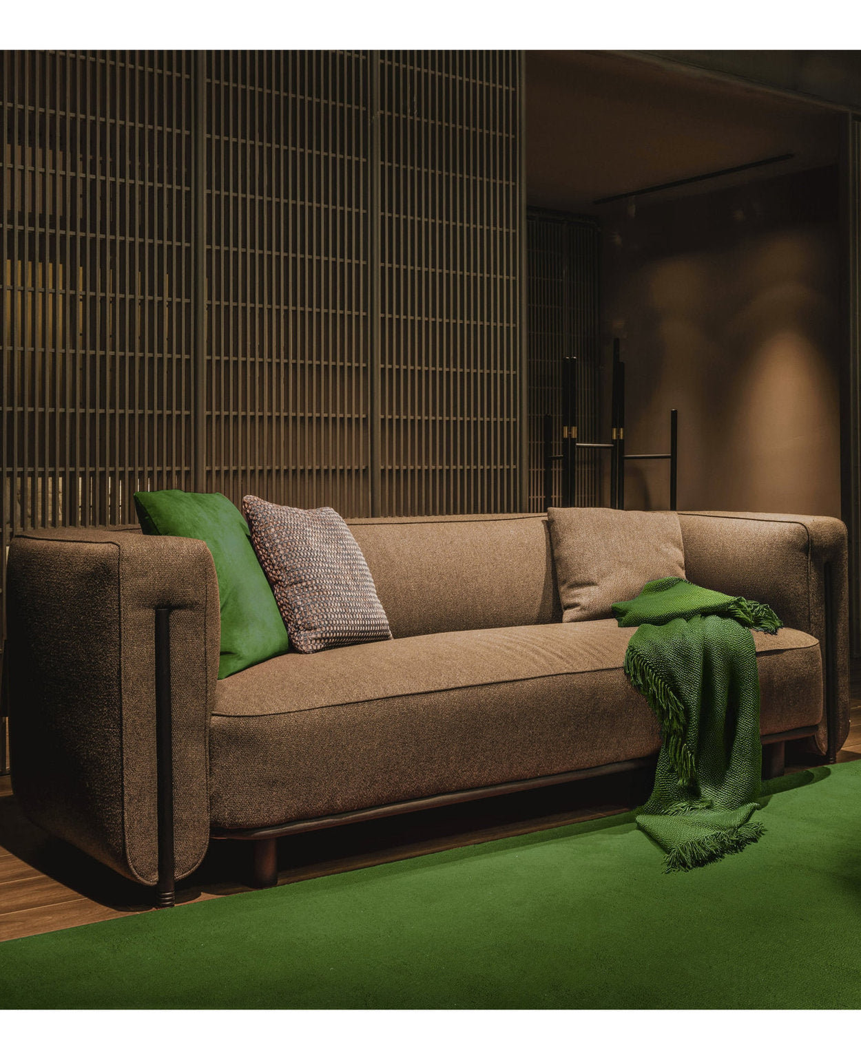[NEW] Fretelli Sofa