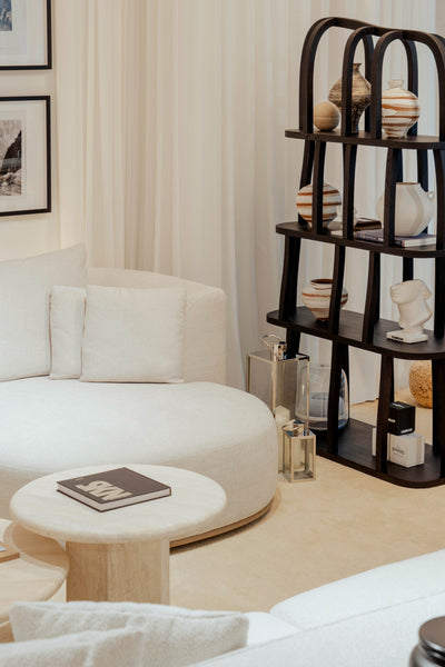 Gaulle Bookshelf