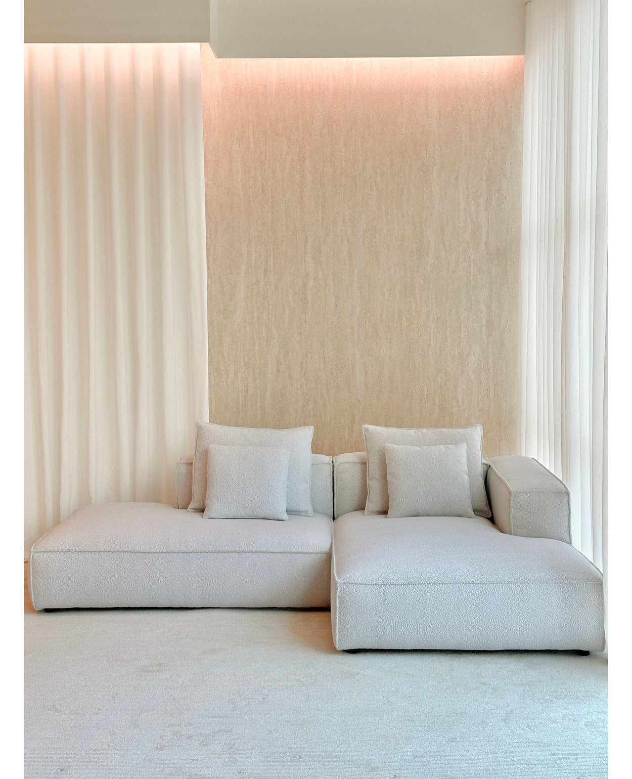 Hara Arm Chaise Module