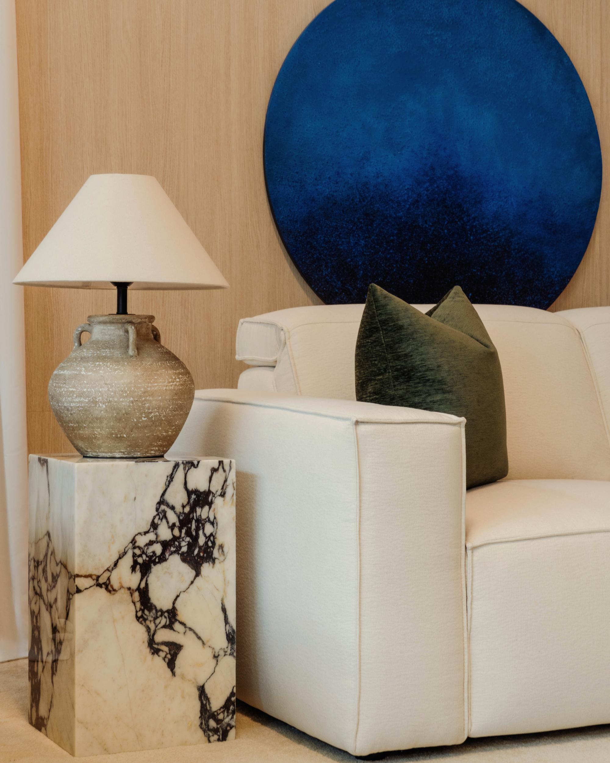 Hara Electric Sofa – Adjustable Seat Depth