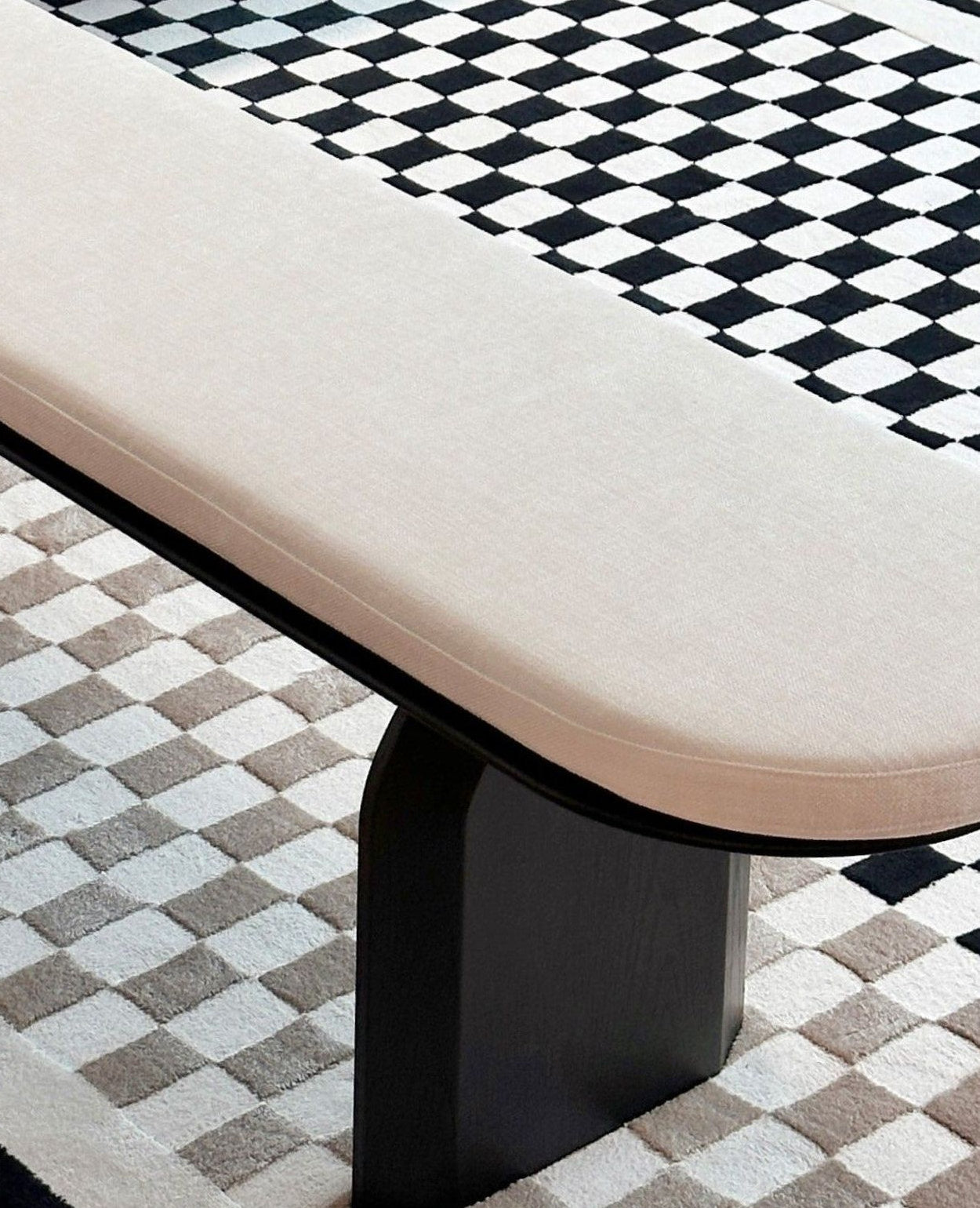 [NEW] Harlow Checkered Pattern Rug