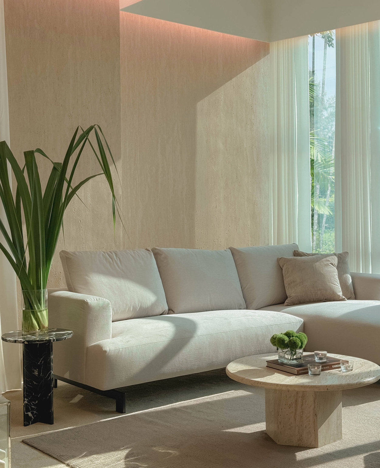 [NEW] Hemphill Chaise Sectional Sofa