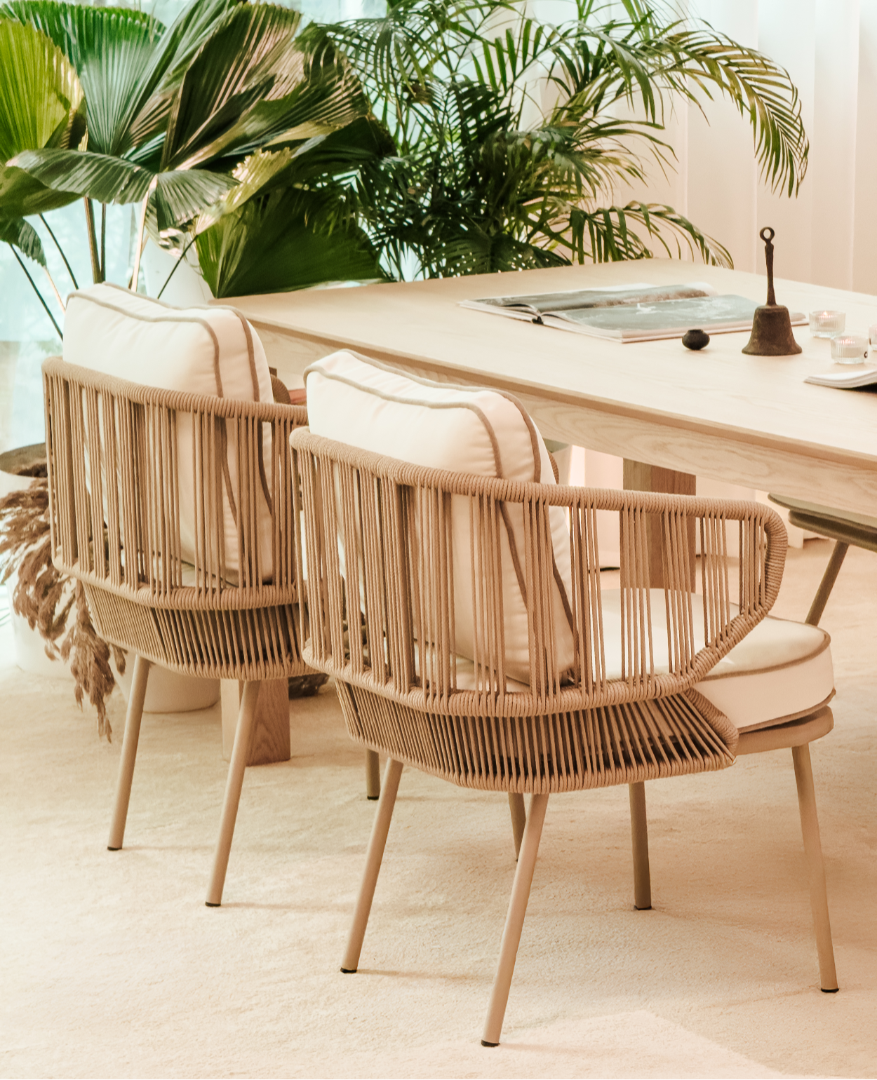 Manta Outdoor Dining Chair – Durable, Weather-Resistant & Comfortable