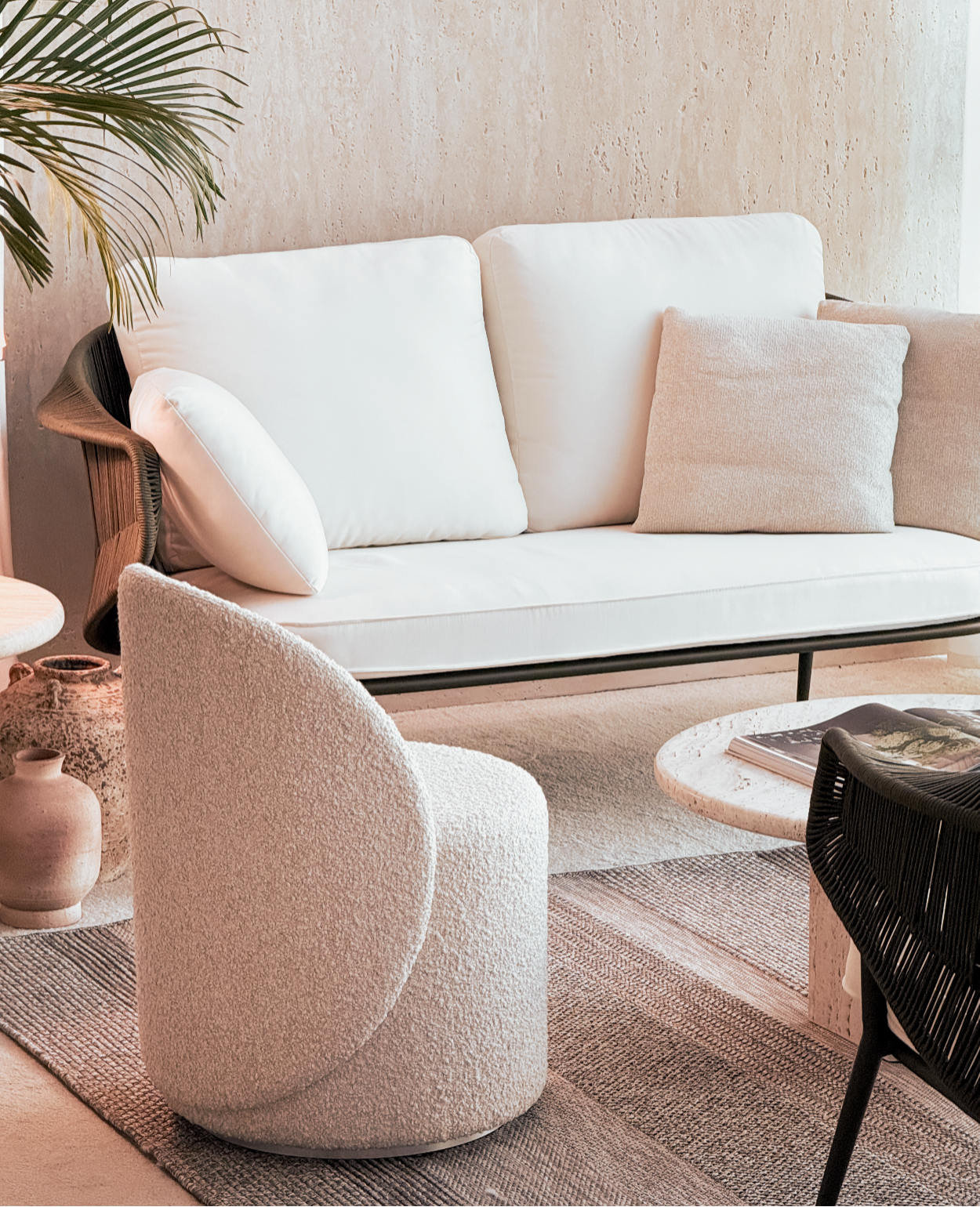Kelly Swivel Accent Chair