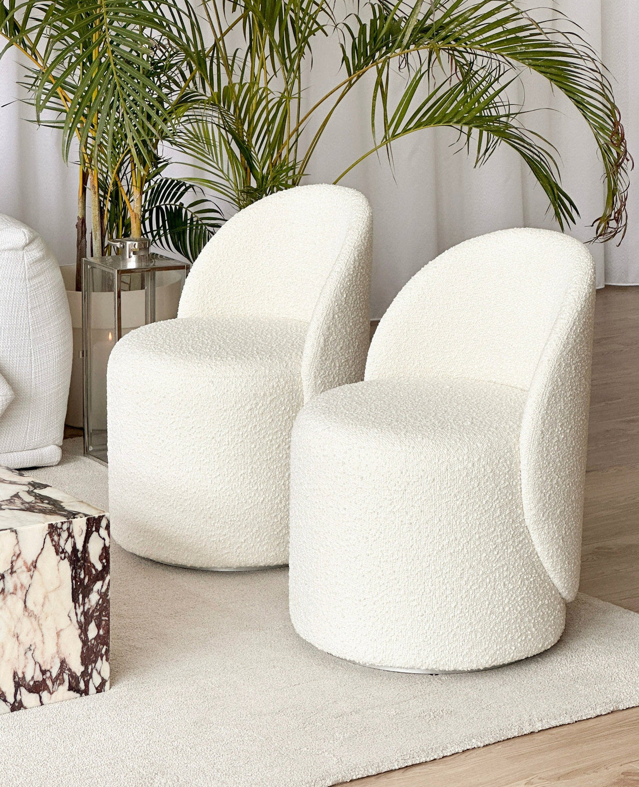 [NEW] Kelly Swivel Boucle Chair