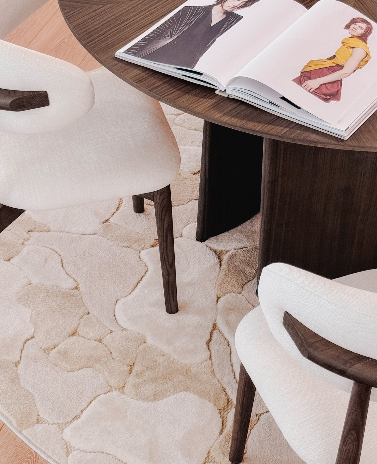 [NEW] Koishi Round Rug