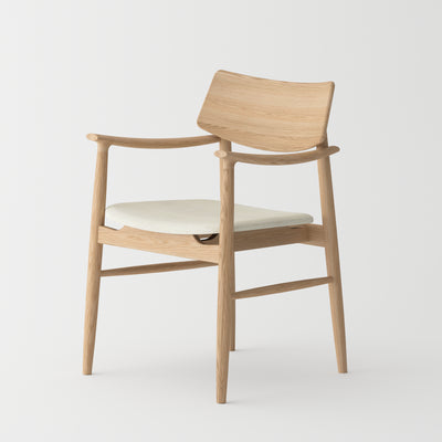 Linné Dining Chair — Solid Oak Natural