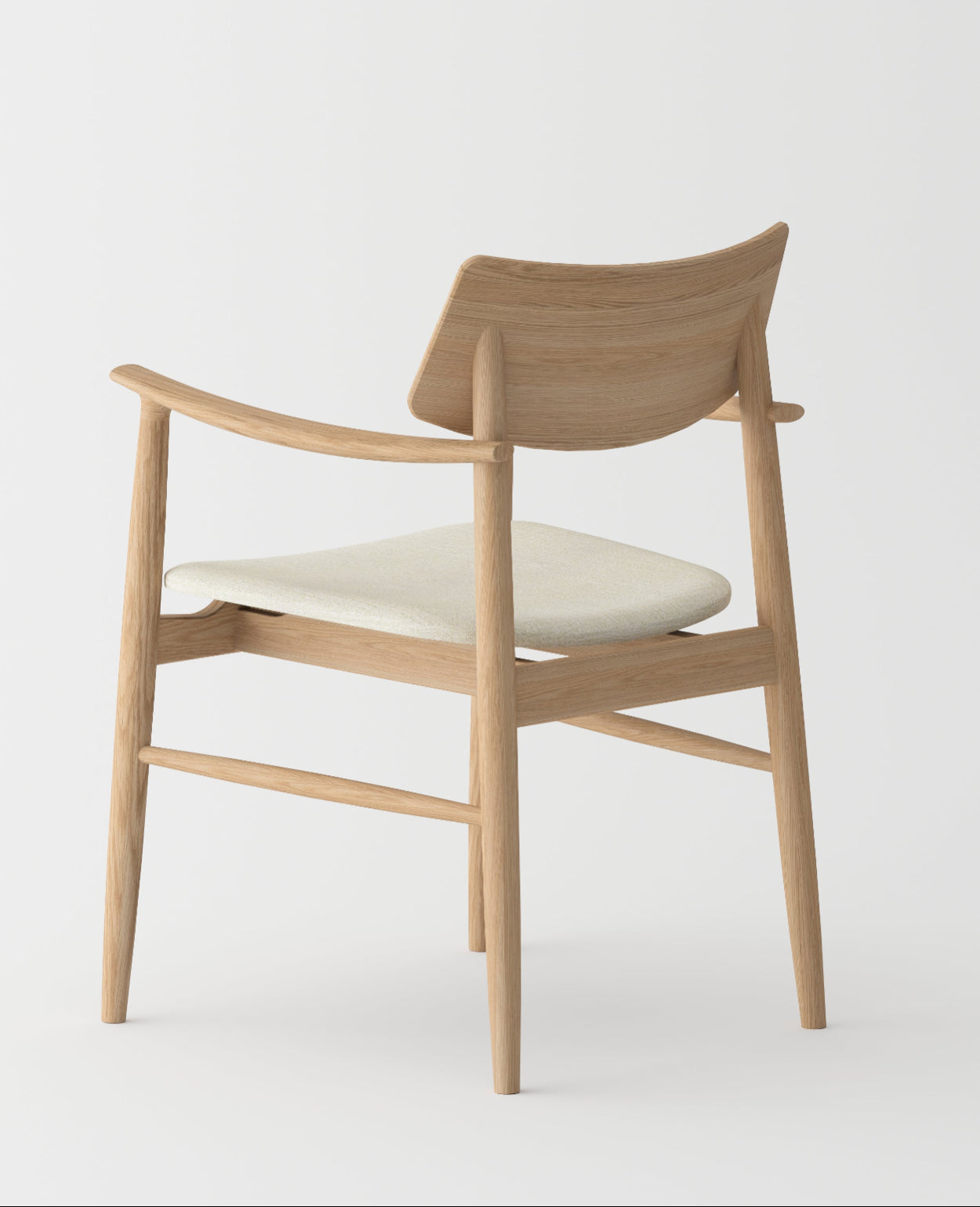 Linné Dining Chair — Sculpted Silhouette in Natural Oak