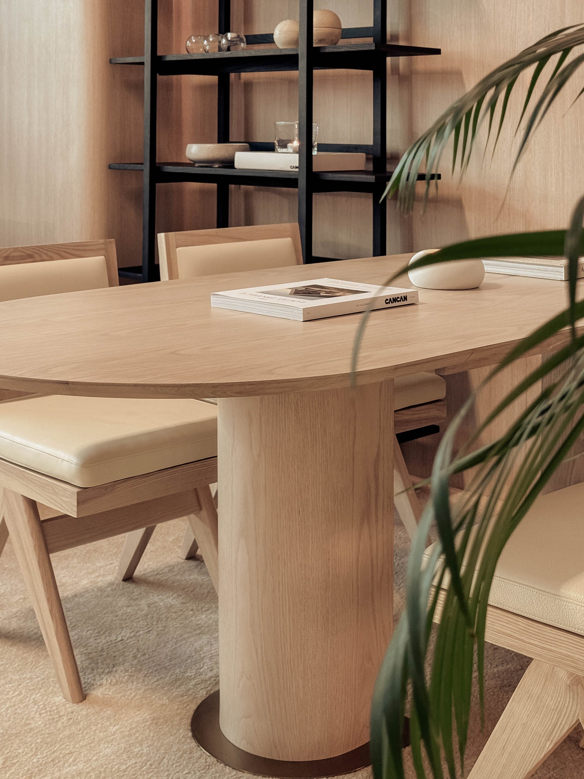 Lloyd Extendable Dining Table - Whitewash