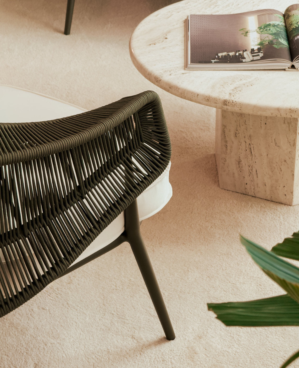 Manta 2-Seater Outdoor Sofa – Weather-Resistant & Washable Cushions