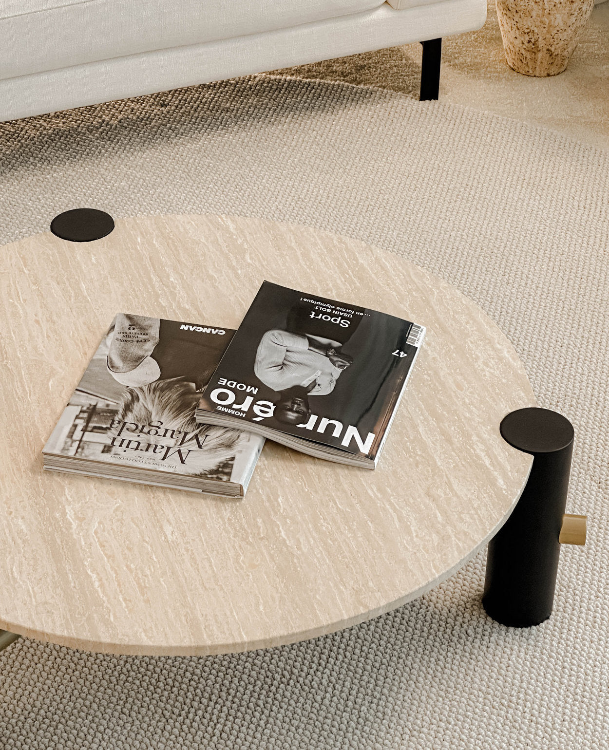 [NEW] Mayfair Round Travertine Coffee Table