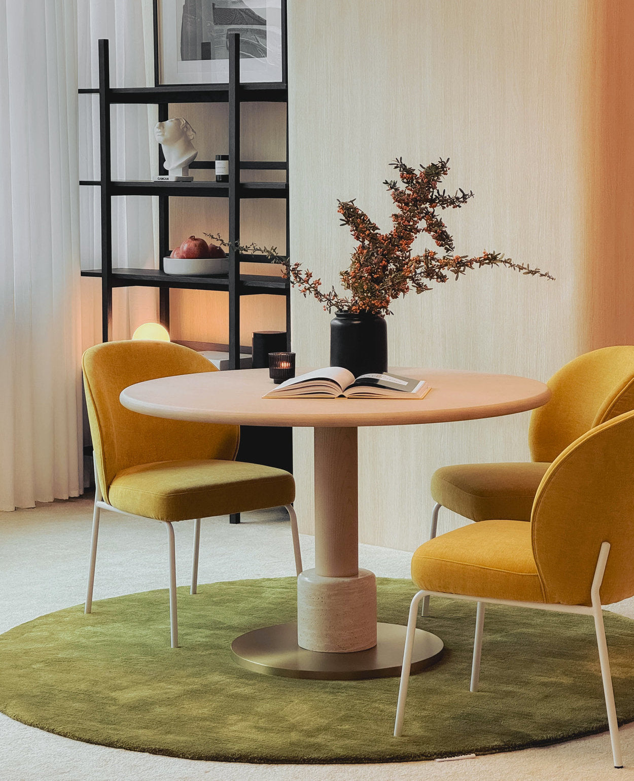 [NEW] Otto Dining Table