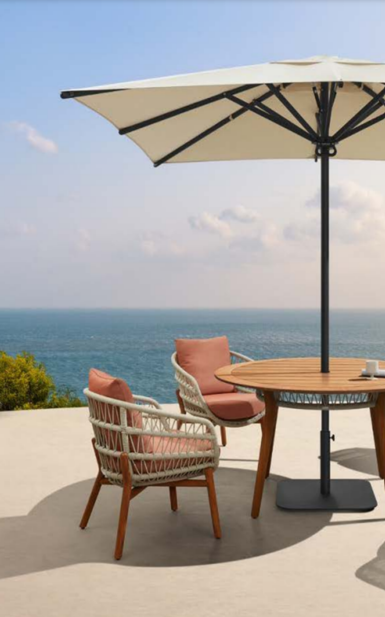 Outdoor_dining_set2_197ee764-f3ac-4fc9-b44b-c4bfe0cc2845