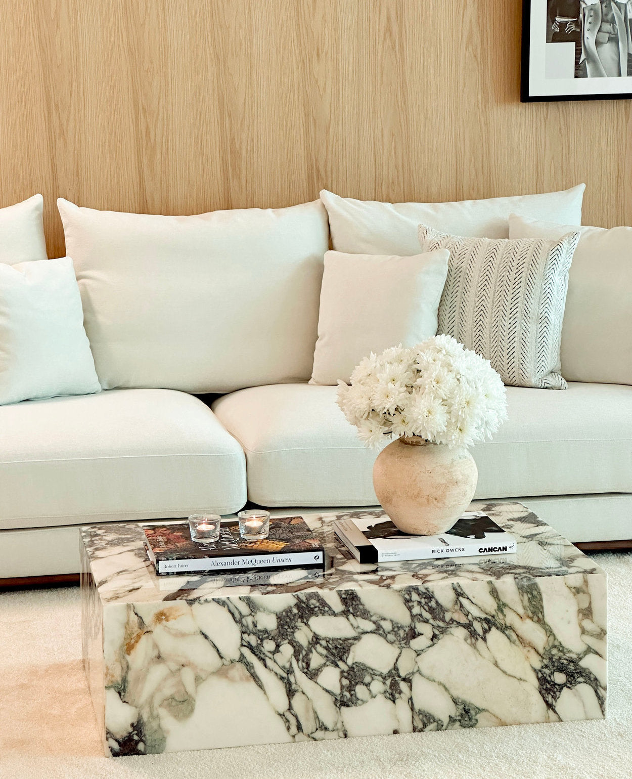 [NEW] Pelayo Sofa