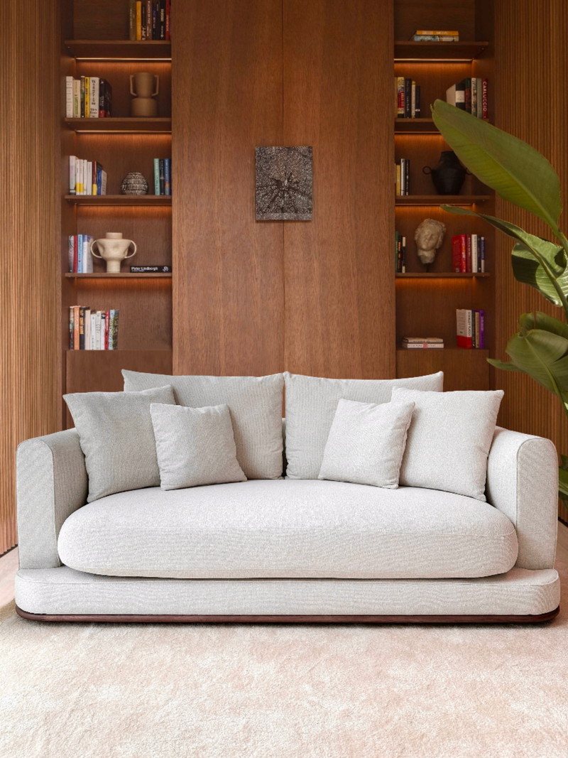 Pelayo_Sofa