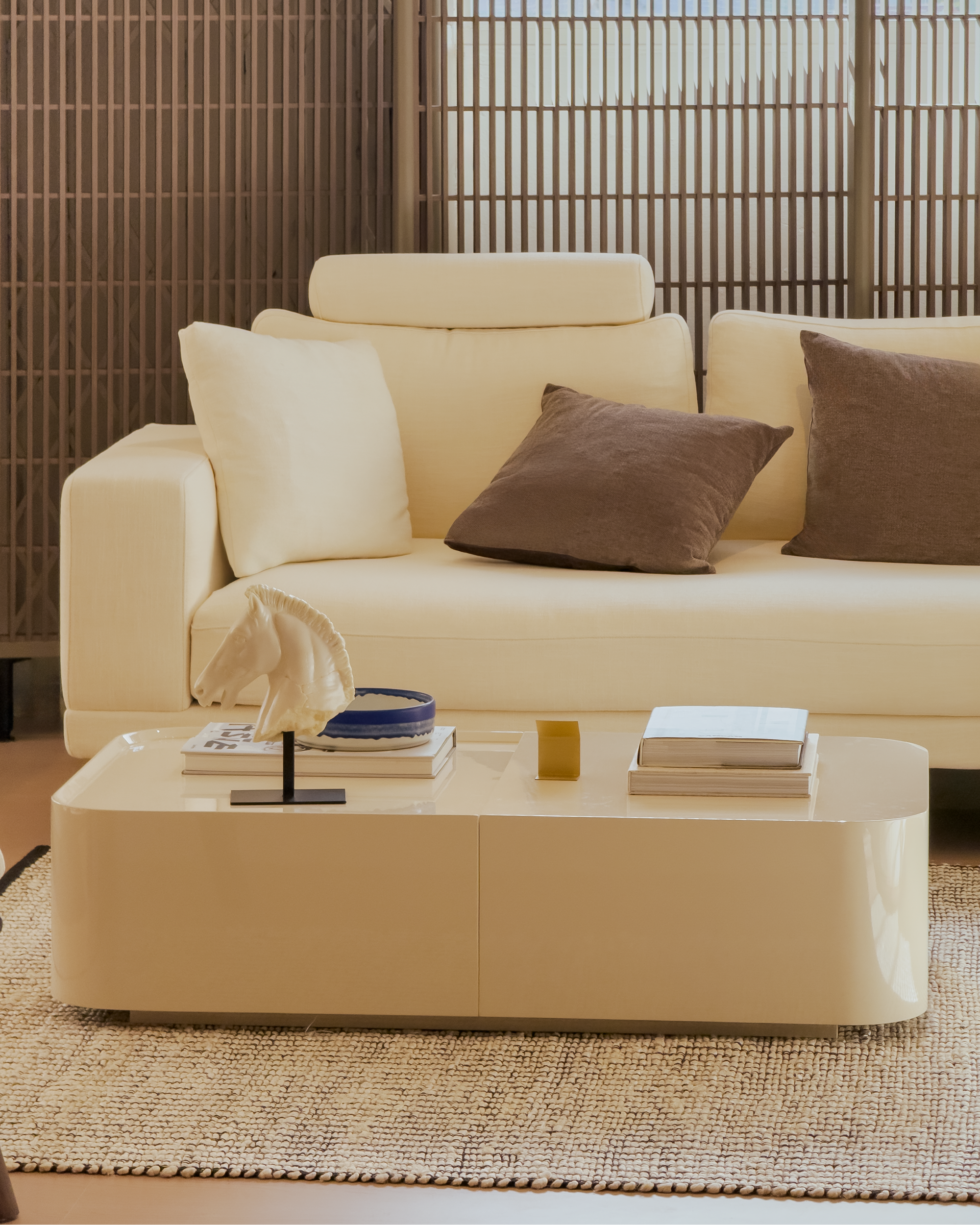 Regent Chaise Sofa
