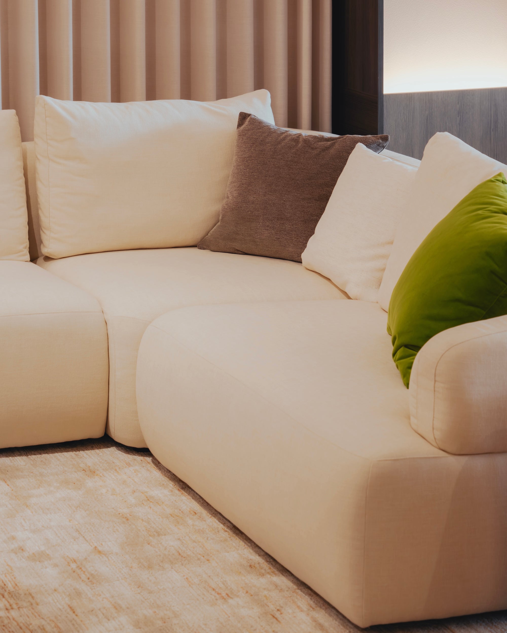 Richfield Chaise Sofa (2.6m)