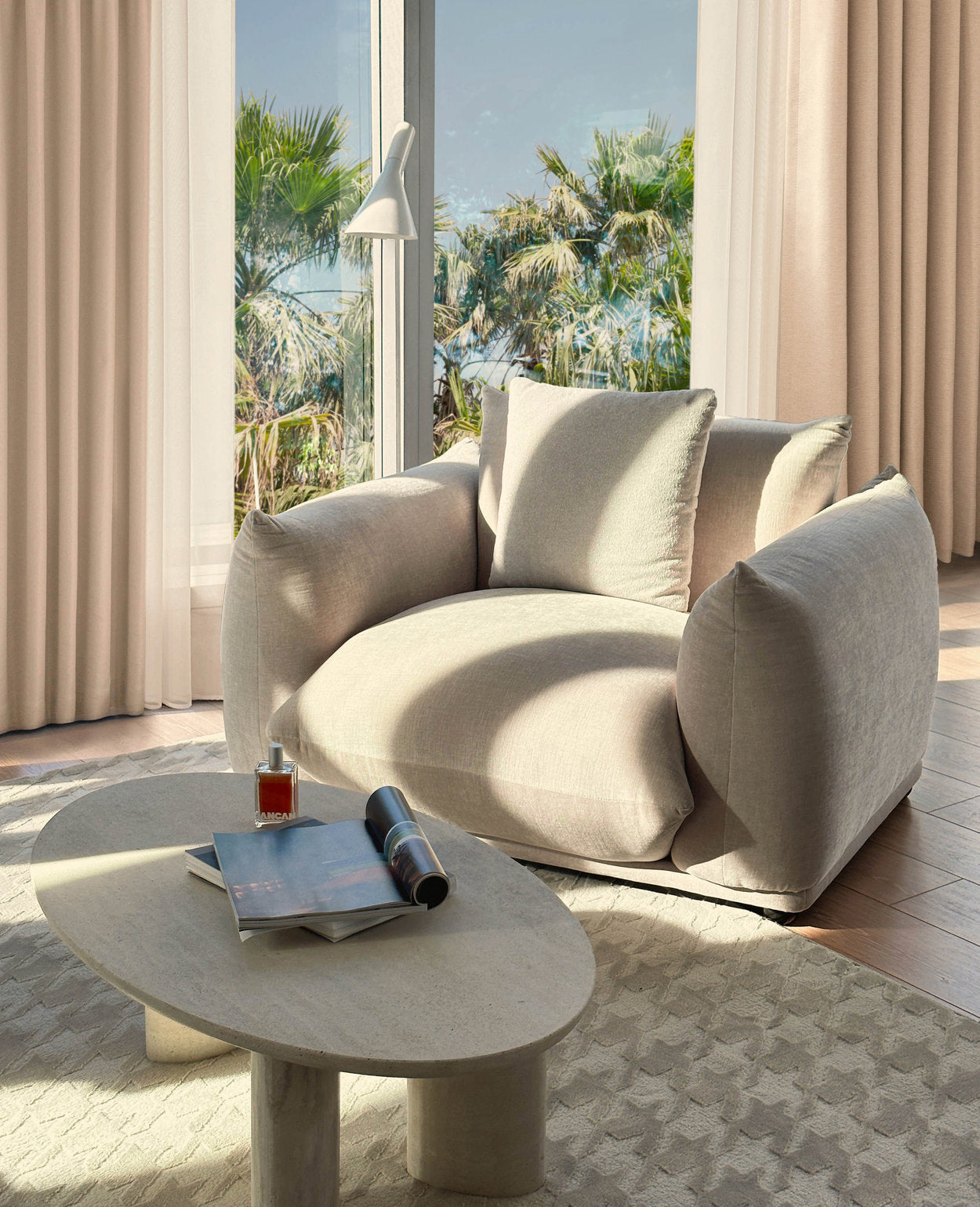 [NEW] Robertson Lounge Chair - With Armrests
