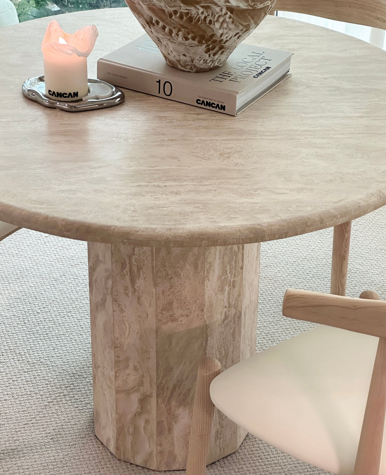 [NEW] Sandro Round Travertine Dining Table